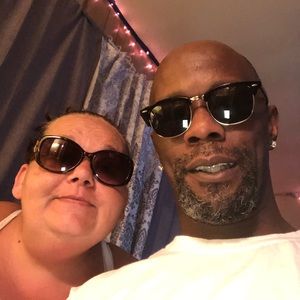 Meet your Posher, Ernest